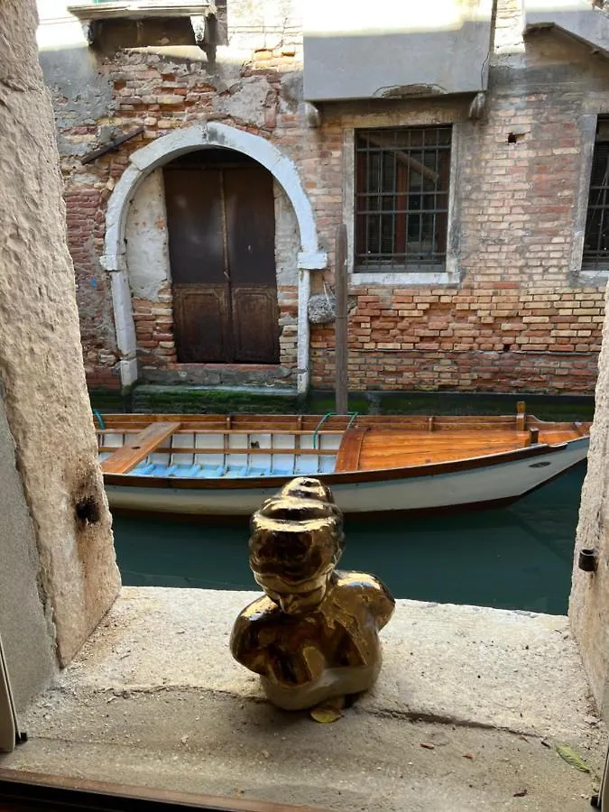 Casa Al Ponte Scudi - 4 Windows On The Canal Venice Italy
